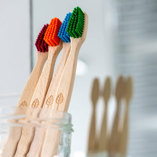 Eco-Friendly Plastic-Free Toothbrush - Medium Bristles - Green Coco